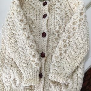 Beautiful hand knit Irish sweater